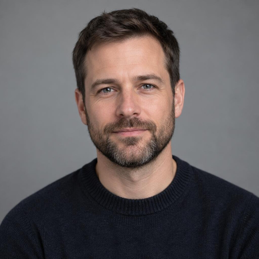 Portrait of a bearded man looking at the camera